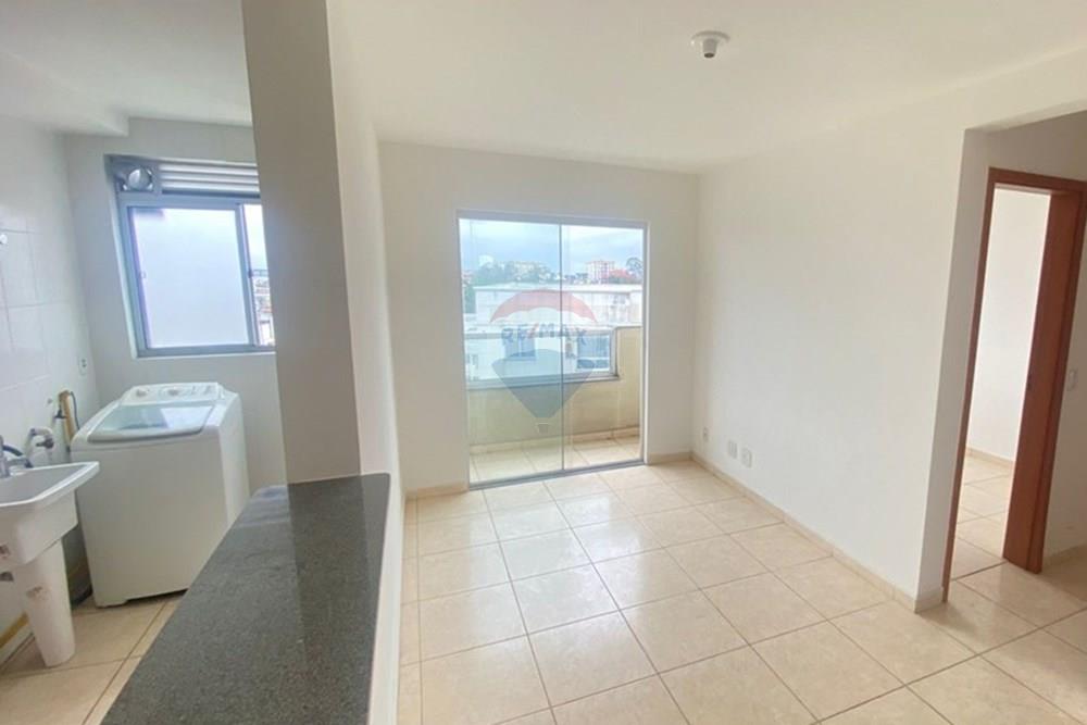Apartamento para alugar com 2 quartos, 49m² - Foto 3