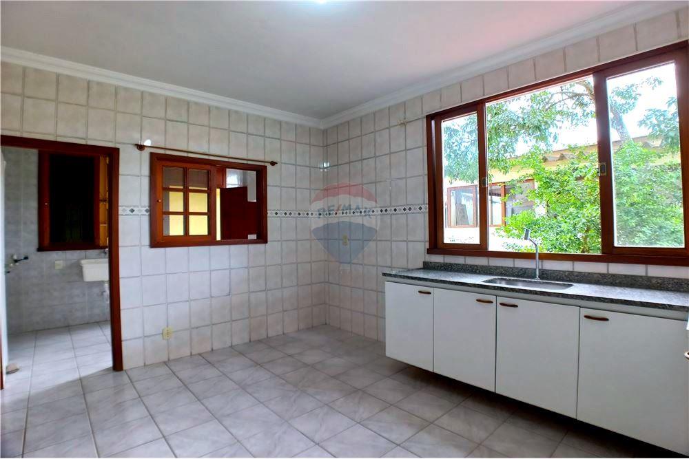 Casa - Alugar - Rio de Janeiro , Rio de Janeiro - Com bancada em granito e balcão - 680331008-158