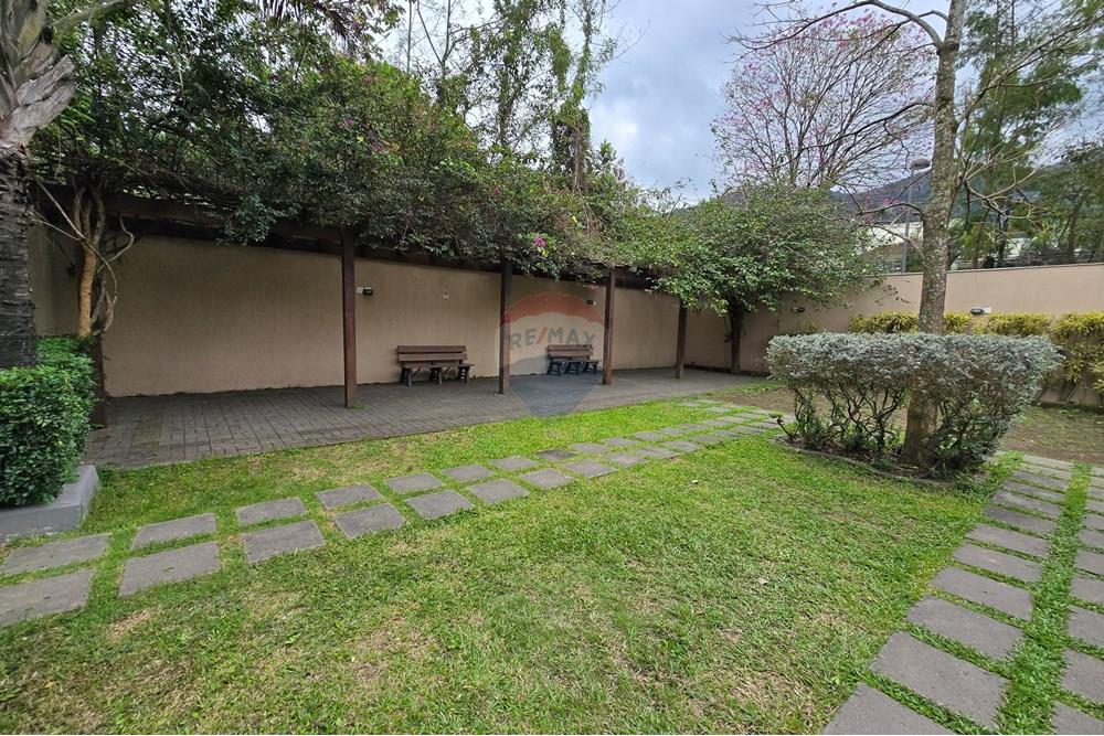 Apartamento à venda com 2 quartos, 44m² - Foto 21