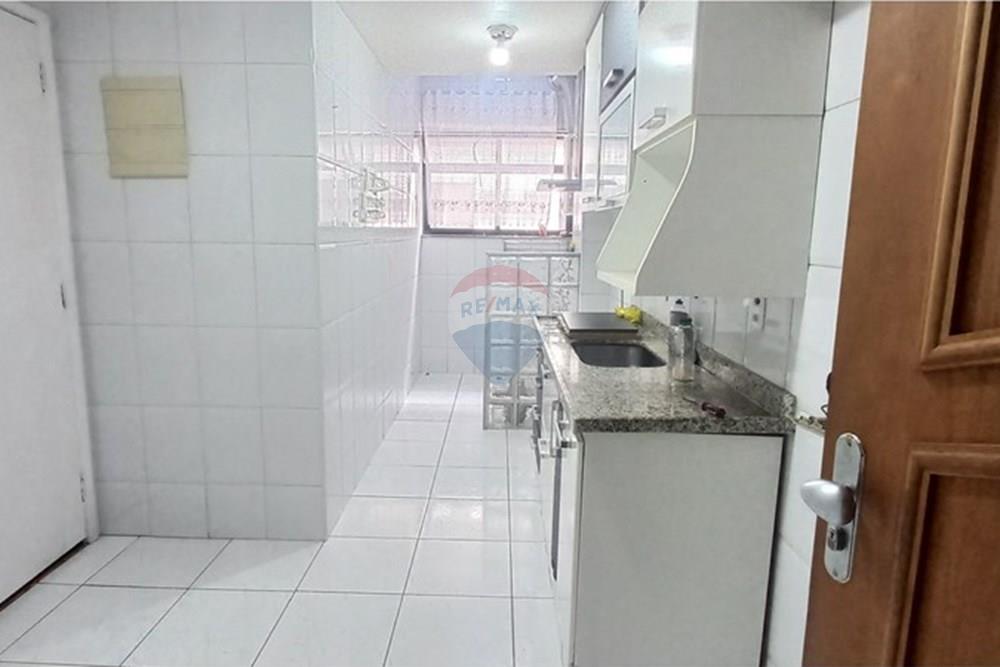 Apartamento para alugar com 3 quartos, 82m² - Foto 10