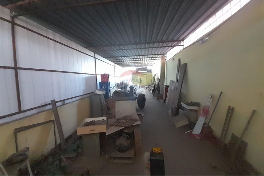 Ponto Comercial/ Loja - Venda - Rio de Janeiro , Rio de Janeiro - area de cima do imovel.jpg - 680331009-377