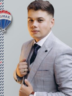 Vinicius Machado - RE/MAX PONTO III