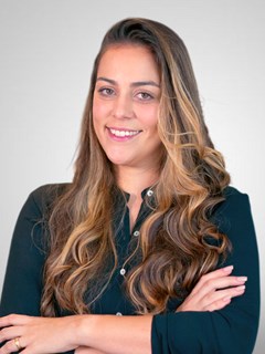 Victoria Conde - RE/MAX GROW