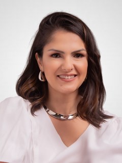 Aline Mendes - RE/MAX GROW