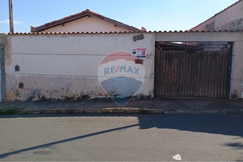 Venda-Casa-Rua Rússia , 323  - próxima ao supermercado Cubatão  - Jardim Raquel , Itapira , São Paulo , 13972518-690291048-12