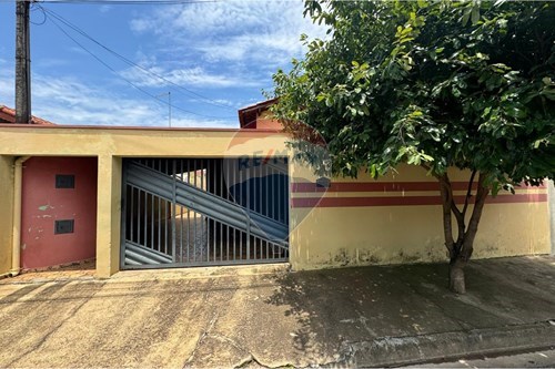 Venda-Casa-Rua Avelino Soares de Oliveira , 221  - Proximo ao campo de futebol  - Jardim Victória , Mogi Guaçu , São Paulo , 13848553-690521033-217