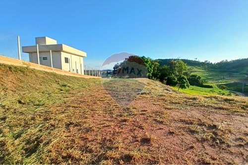 Venda-Chácara / Sítio / Fazenda-Rodovia Monsenhor Clodoaldo de Paiva , s/n  - Ponte Nova , Itapira , São Paulo , 13974632-690291039-40