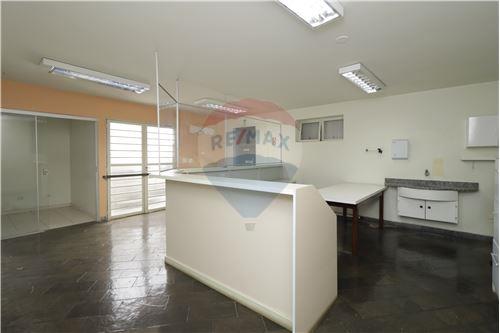 Alugar-Ponto Comercial/ Loja-rua visconde do rio branco , 1880  - santa casa de piracicaba  - Alto , Piracicaba , São Paulo , 13419115-690781020-230