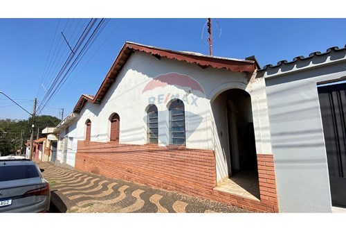 Venda-Casa-Rua Saldanha Marinho , 612  - Centro , Araras , São Paulo , 13600205-690691016-278
