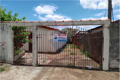 Venda-Casa-Rua Yolanda Piccolomini Massucci , 608  - Jardim Scomparim , Mogi Mirim , São Paulo , 13806623-690751048-318
