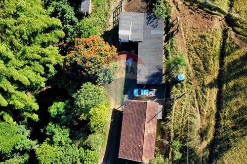 Venda-Chácara / Sítio / Fazenda-SITIO SÃO FRANCISCO  -BAIRRO DOS FARIAS , 00  - Centro , Socorro , São Paulo , 13960000-690291056-39