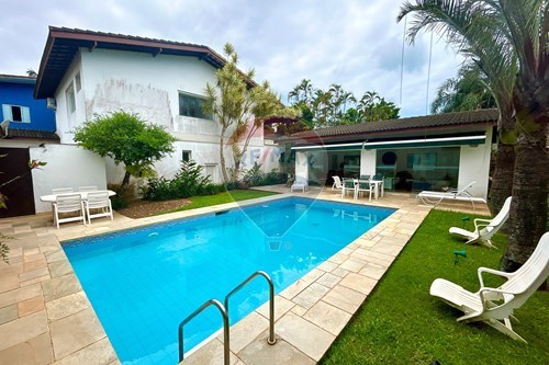 Venda-Casa-Avenida Cruzeiro do Sul , 1101  - Praia do Pernambuco  - Balneário Praia do Pernambuco , Guarujá , São Paulo , 11444050-690981026-338