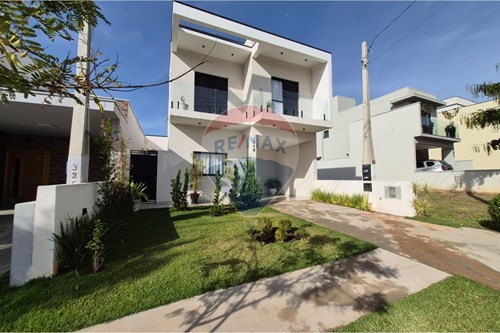 Venda-Casa de Condomínio-Rua Guaiuvira , 318  - São Bento , Paulínia , São Paulo , 13142546-690511182-29