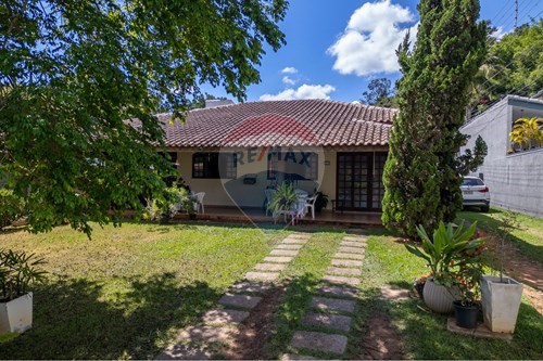 Venda-Casa de Condomínio-Avenida Walter Engracia de Oliveira , 250  - Proximo ao supermercado Convem  - Itapetinga , Atibaia , São Paulo , 12942140-690471102-8