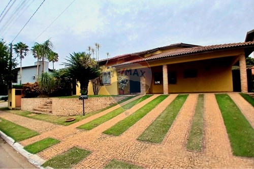 Venda-Casa-Rua Bruno Bettoni , 255  - Campestre , Piracicaba , São Paulo , 13400-970-690571002-112