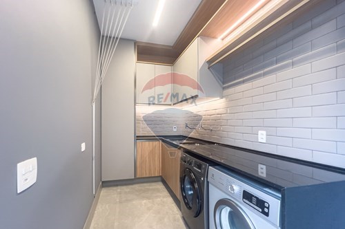 Venda-Casa-Rua Maria Rissio Mendes , 32  - PROXIMO SHOPPING CONTINENTAL  - Parque Continental , São Paulo , São Paulo , 05324050-690351001-45