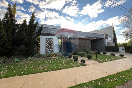 Venda-Casa de Condomínio-Av Mayr Staufackar , 224  - Av Mayr Staufackar  - Condomínio Residencial Damha (Damhão) , Araraquara , São Paulo , 14804444-690151004-150