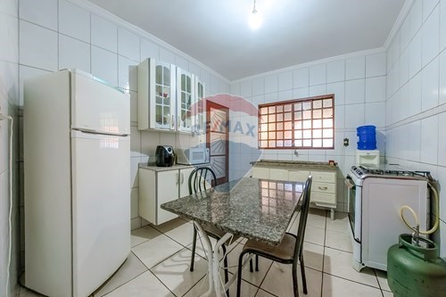 Venda-Casa-Rua Yolando Landgraff , 157  - Parque Dom Pedro , Araras , São Paulo , 13606843-690691010-50