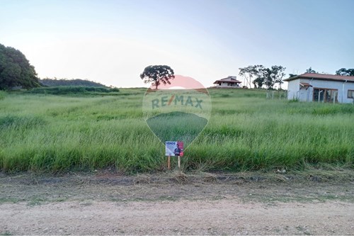 Venda-Chácara / Sítio / Fazenda-Rodovia Monsenhor Clodoaldo de Paiva , s/n  - Ponte Nova , Itapira , São Paulo , 13974632-690291039-39