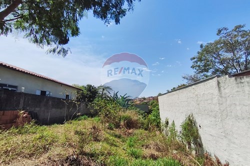 Venda-Terreno-Rua Vinte , 390  - TERRENO  - Parque das Laranjeiras , Mogi Mirim , São Paulo , 13802310-690751049-18