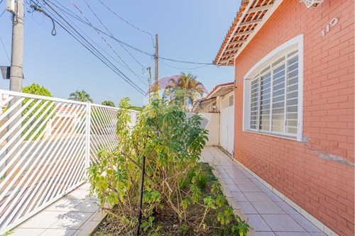 Venda-Casa-Rua Doutor Antonio Augusto de Almeida , 119  - Cidade Universitária , Campinas , São Paulo , 13083755-690681132-36