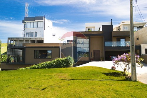 Venda-Casa de Condomínio-Alameda das Marquesas , 230  - Condomínio Vila Real , Bragança Paulista , São Paulo , 12903448-690041018-272