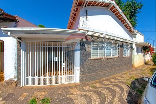 Venda-Casa-Rua Visconde do Rio Branco , 773  - centro  - Centro , Araras , São Paulo , 13600972-690691086-15