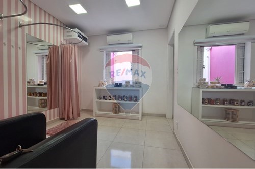 Alugar-Casa Comercial-Av. Onze de Agosto , 1.857  - DAE Valinhos Reservatório  - Vila Nova Valinhos , Valinhos , São Paulo , 13271-210-690681005-105