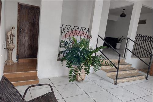 Alugar-Cj. Comercial/ Sala-Rua Benjamin Constant , 689  - Centro , Araras , São Paulo , 13600-055-690691049-19