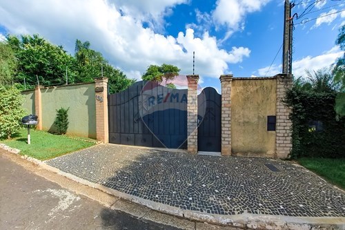 Venda-Chácara / Sítio / Fazenda-Rua das Laranjeiras , 130  - Jardim Maria Rosa , Araras , São Paulo , 13609052-690691018-90