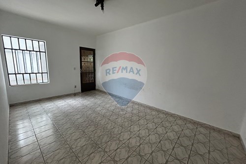 Alugar-Apartamento-Rua Jeronimo Martim Carreteiro , 216  - em cima da loja Messias  - Centro , Bragança Paulista , São Paulo , 12900500-690041085-78