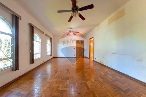 Venda-Casa-Avenida Fábio da Silva Prado , 275  - Centro , Araras , São Paulo , 13600442-690691016-249