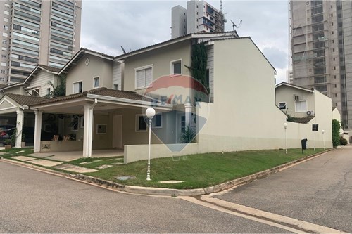 Venda-Casa de Condomínio-Rua Antonio Perez Hernandez , 500  - Parque Campolim , Sorocaba , São Paulo , 18048-115-690131020-90