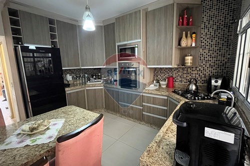 Venda-Casa de Vila-Matadouro , Bragança Paulista , São Paulo , 12910020-690041160-14