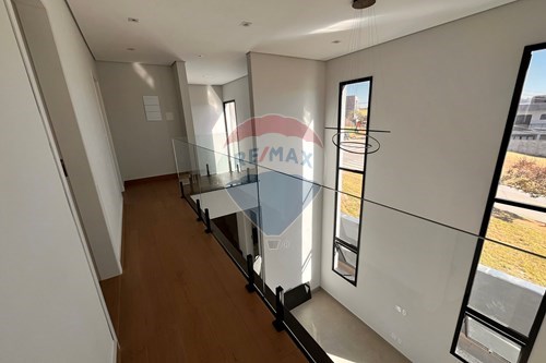 Venda-Casa de Condomínio-Rua Joana Julia Neves de Camargo , 2  - Escola  Maple Bear  - Condomínio San Giovanni , Itatiba , São Paulo , 13255-476-690661098-1