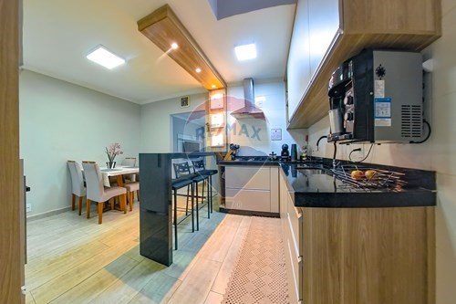 Venda-Casa-Rua Carlos Favetta , 1487  - Jardim José Ometto V , Araras , São Paulo , 13606800-690691105-6