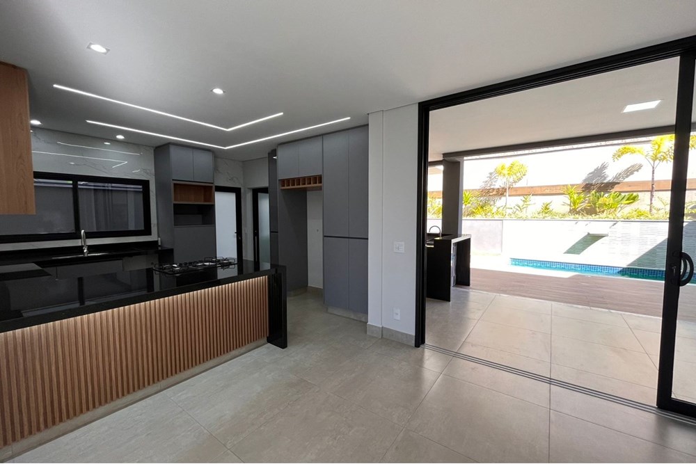 Casa de Condomínio à venda com 3 quartos, 231m² - Foto 10