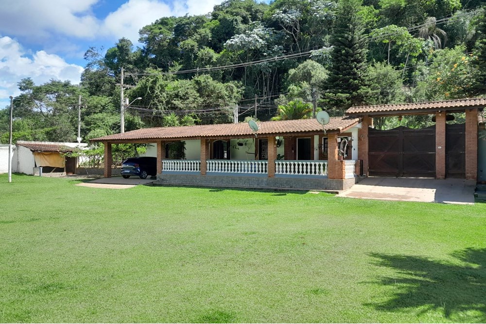 Chácara à venda com 1 quarto, 2499m² - Foto 24