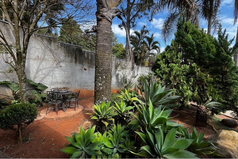 Chácara à venda com 4 quartos, 220m² - Foto 57