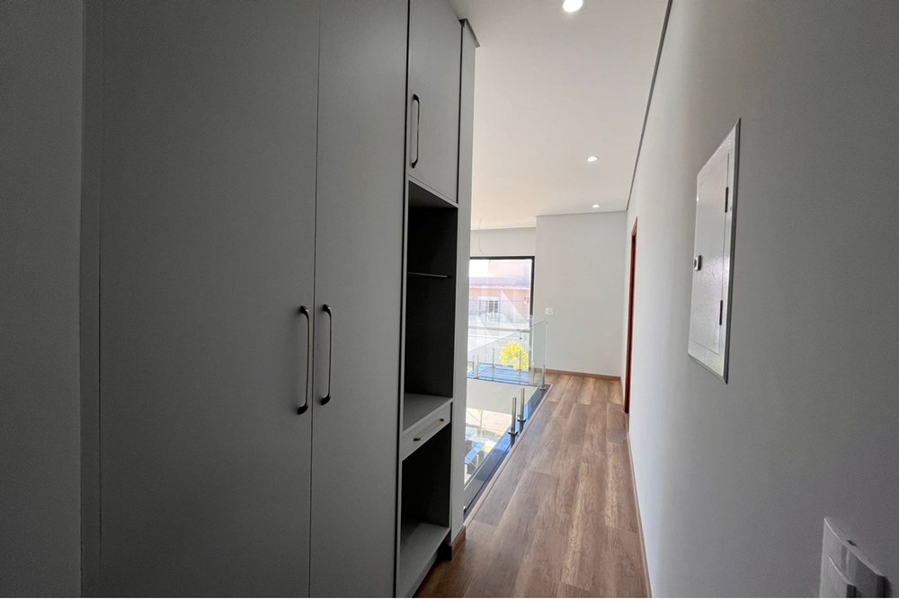 Casa de Condomínio à venda com 3 quartos, 231m² - Foto 30