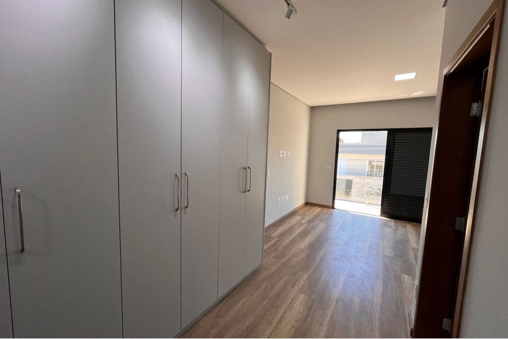 Casa de Condomínio à venda com 3 quartos, 231m² - Foto 33