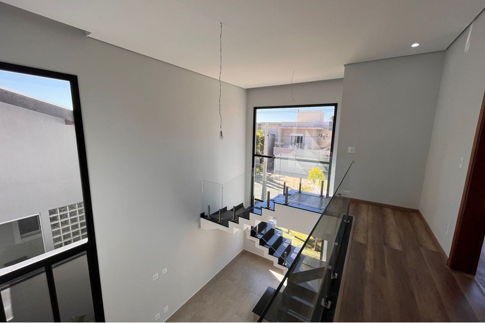 Casa de Condomínio à venda com 3 quartos, 231m² - Foto 9