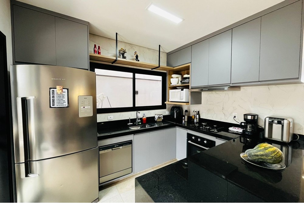 Apartamento à venda com 3 quartos, 150m² - Foto 18