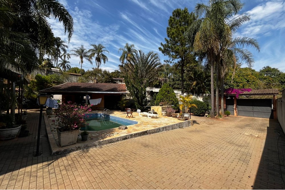 Chácara à venda com 4 quartos, 220m² - Foto 68