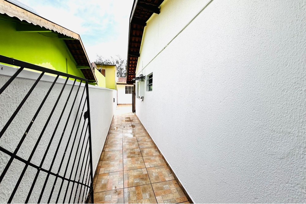 Casa à venda com 2 quartos, 150m² - Foto 7