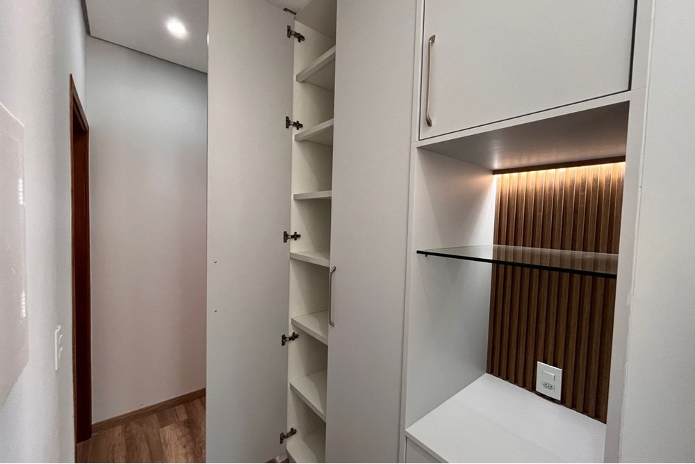 Casa de Condomínio à venda com 3 quartos, 231m² - Foto 31