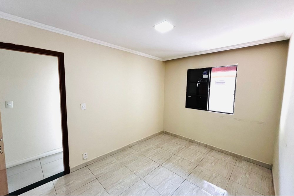 Casa à venda com 2 quartos, 150m² - Foto 18