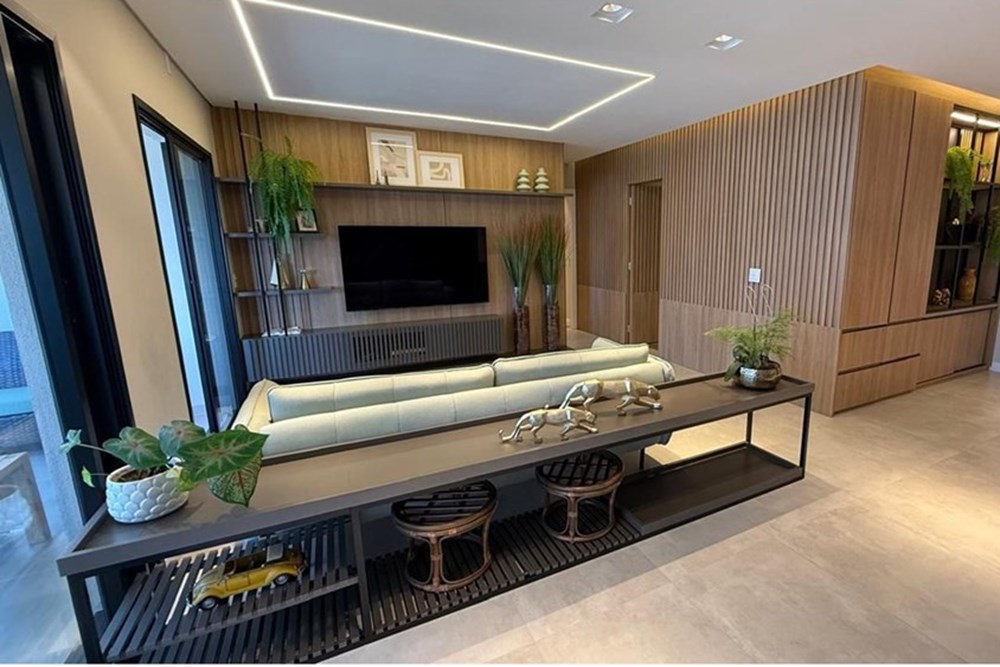 Apartamento, 3 quartos, 141 m² - Foto 1