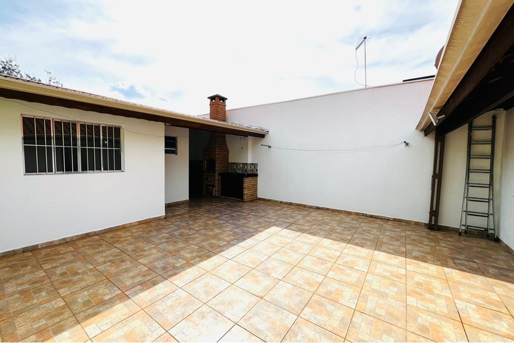 Casa à venda com 2 quartos, 150m² - Foto 26