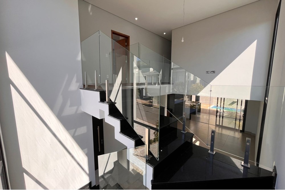 Casa de Condomínio à venda com 3 quartos, 231m² - Foto 6